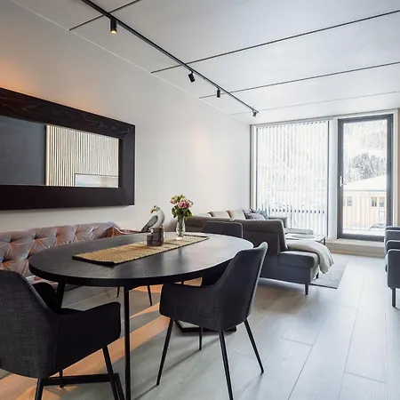 Mellomila 69 Hotel *